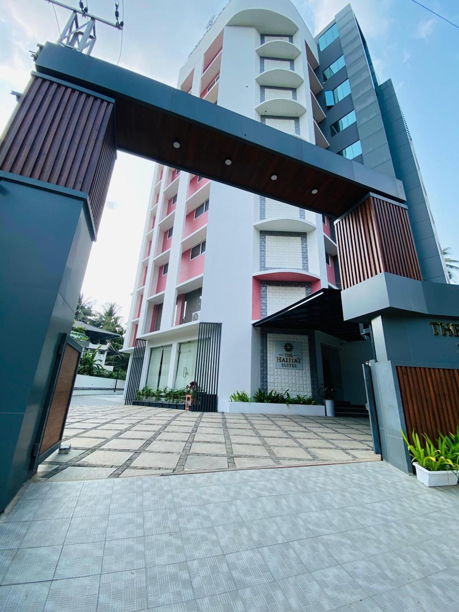 The Habitat Suites Guruvāyūr Extérieur photo