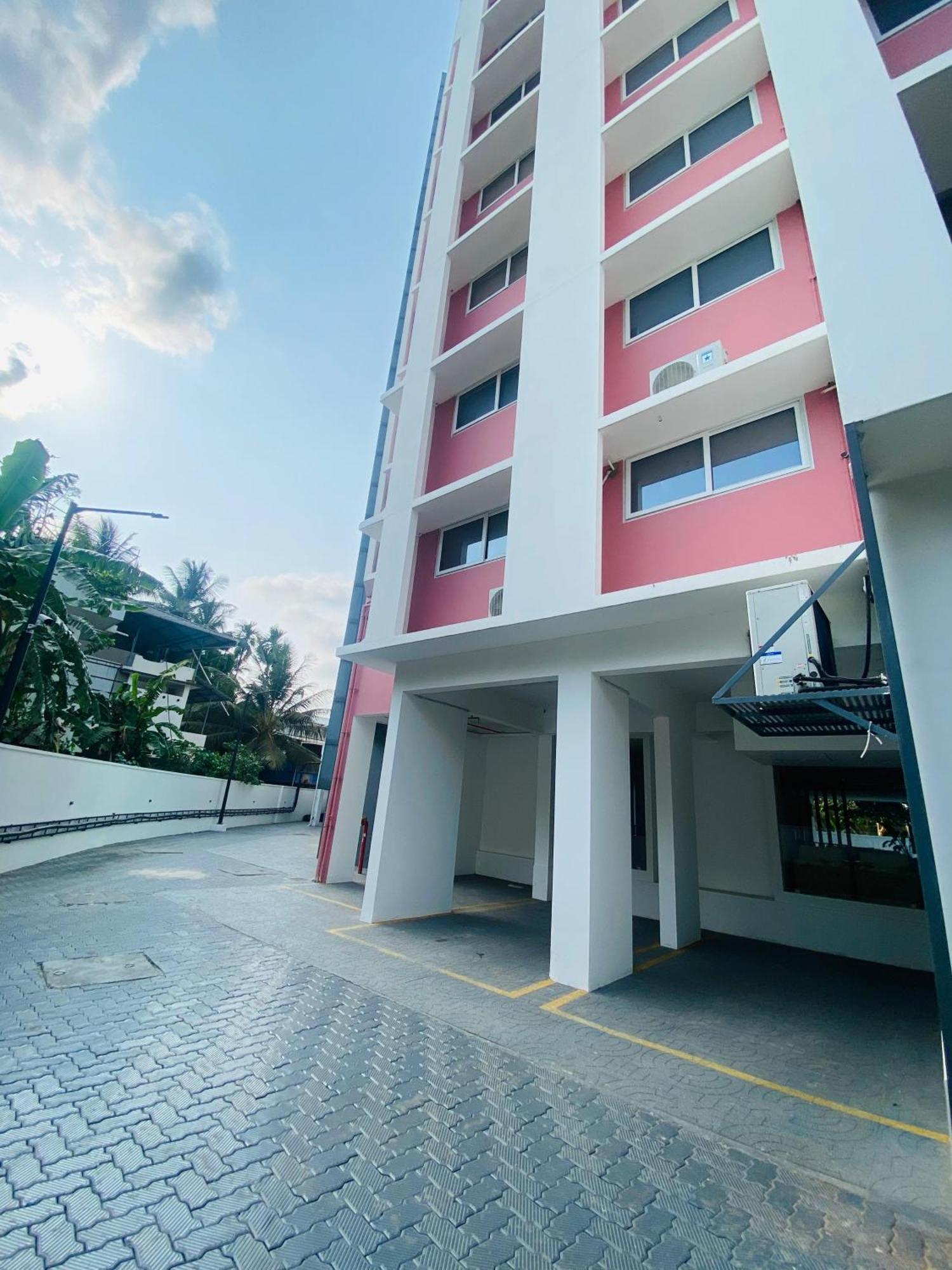 The Habitat Suites Guruvāyūr Extérieur photo