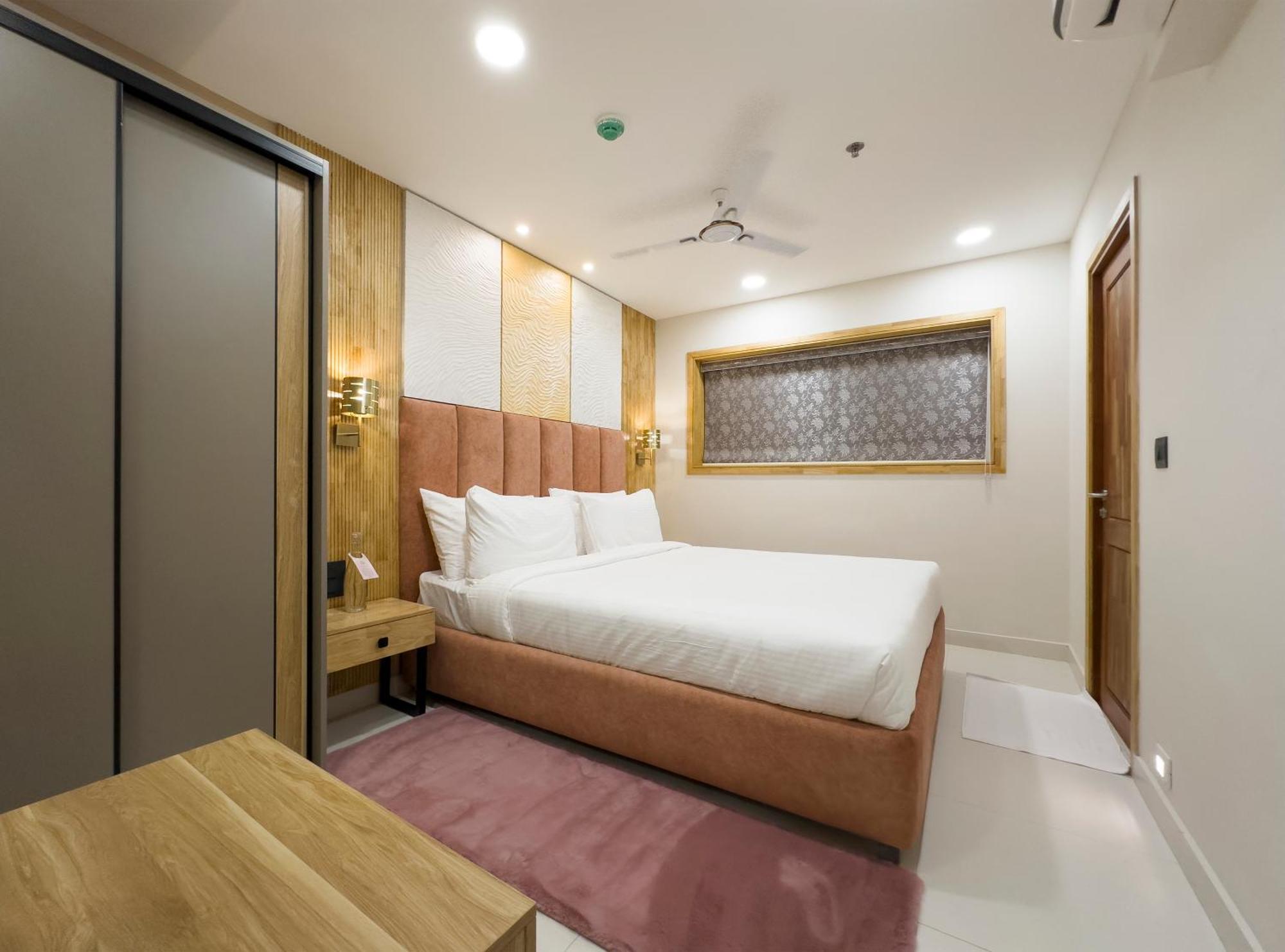 The Habitat Suites Guruvāyūr Extérieur photo