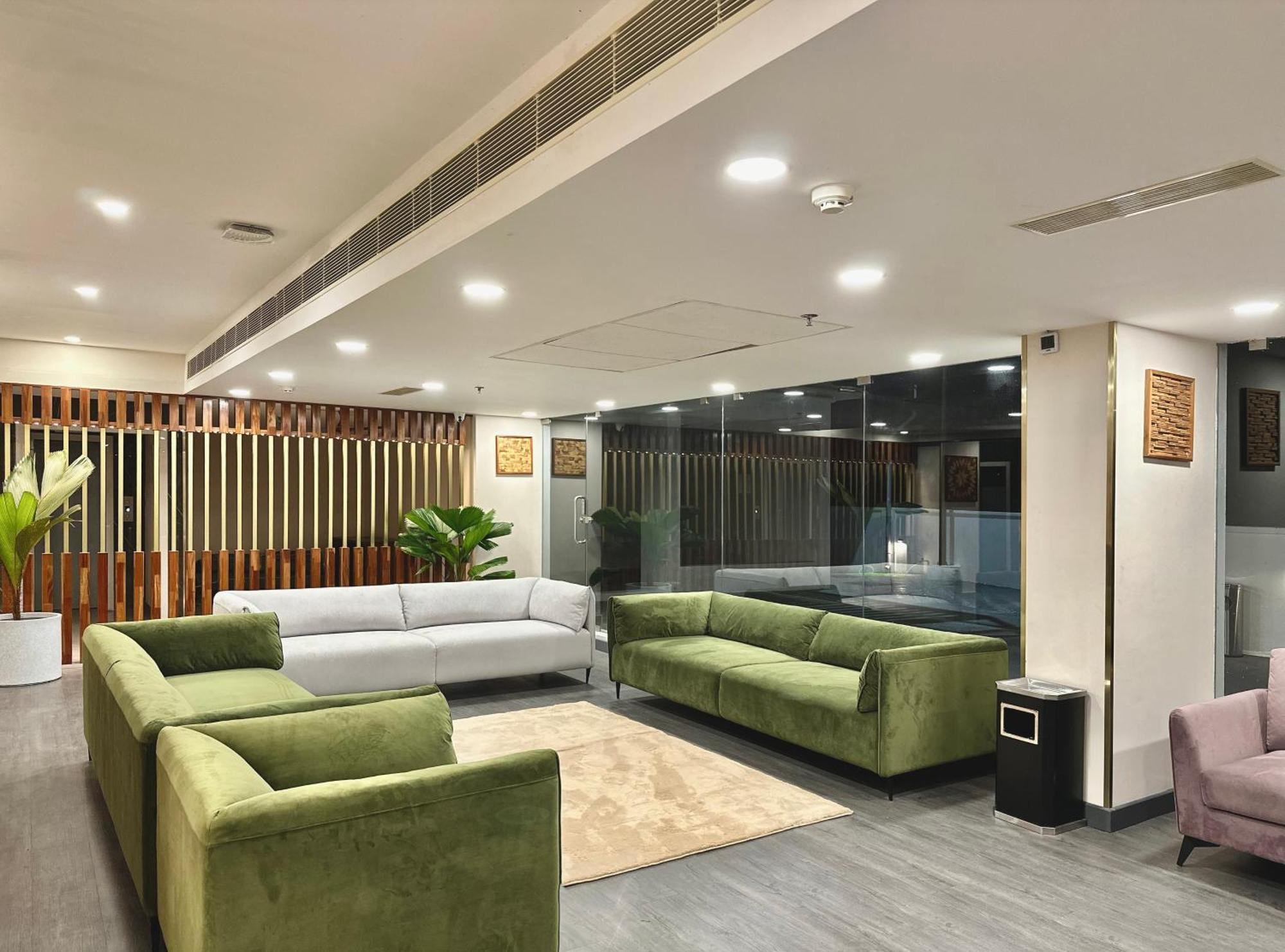 The Habitat Suites Guruvāyūr Extérieur photo