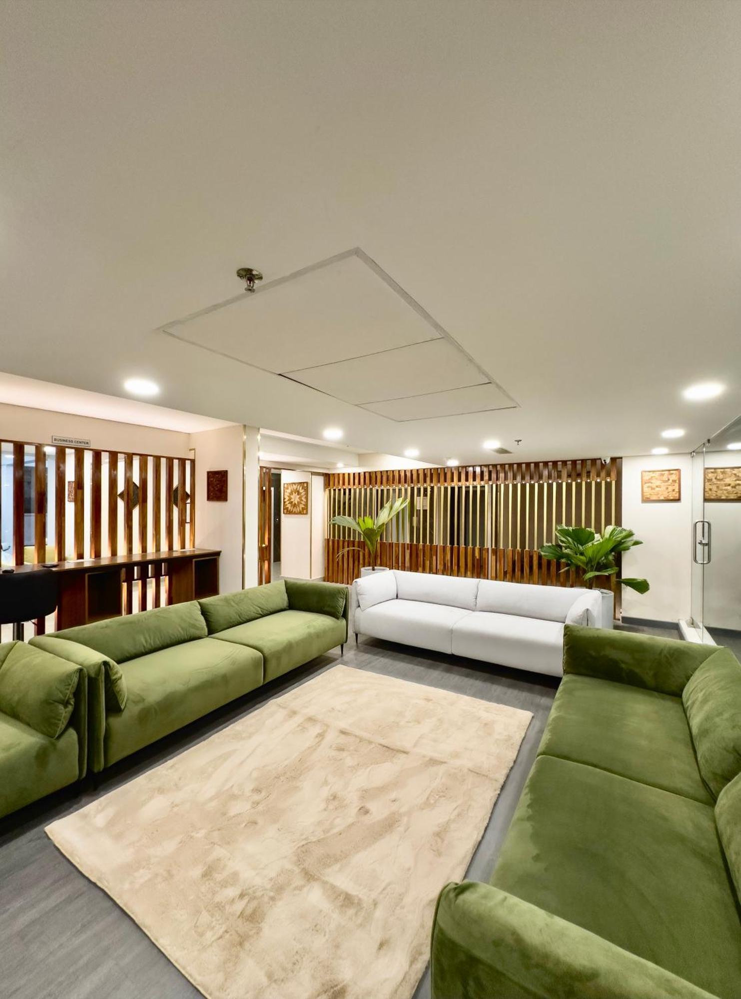 The Habitat Suites Guruvāyūr Extérieur photo