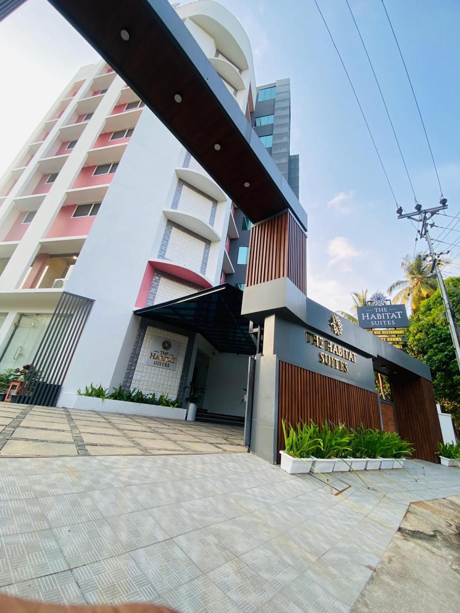 The Habitat Suites Guruvāyūr Extérieur photo