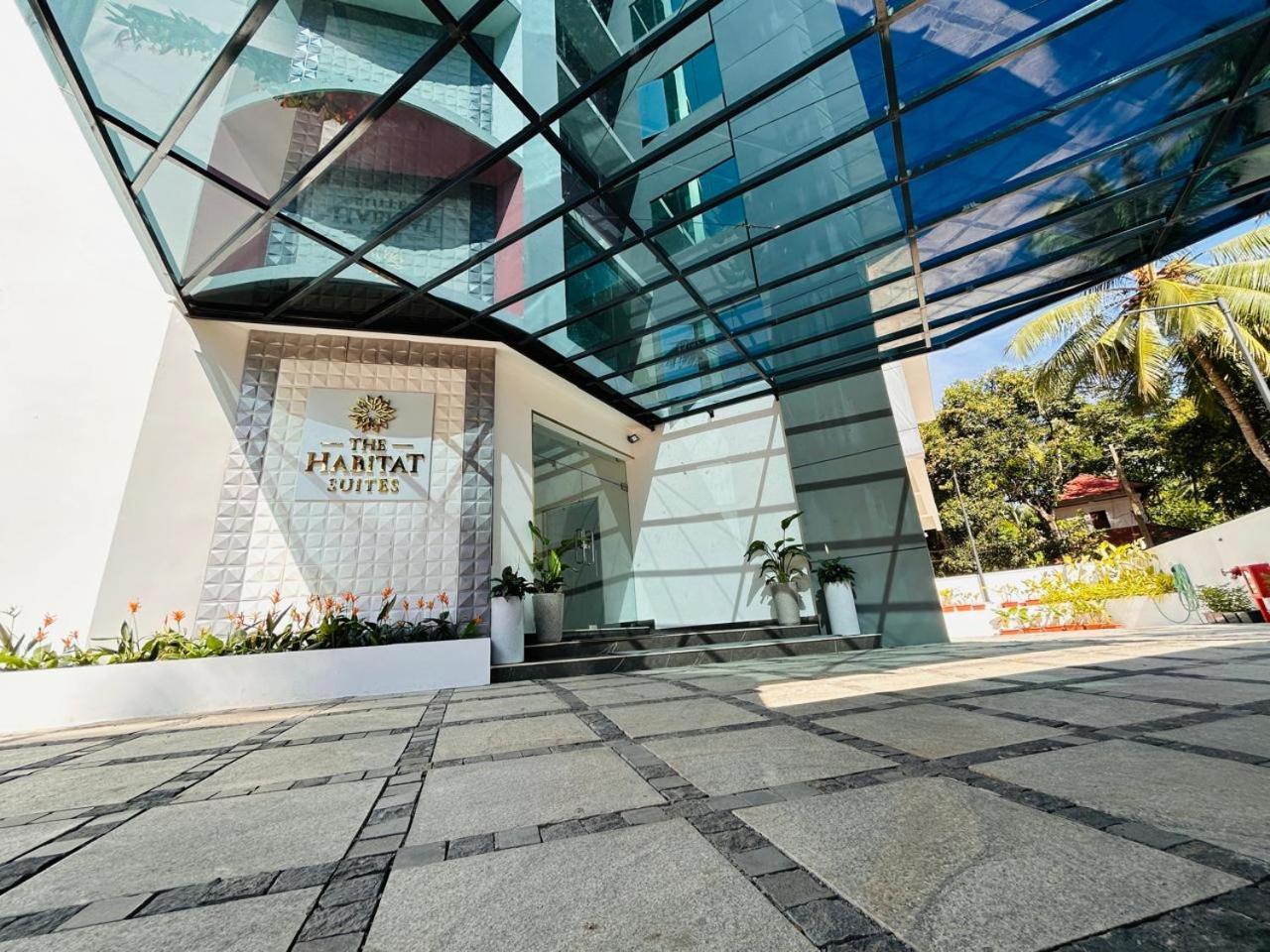 The Habitat Suites Guruvāyūr Extérieur photo